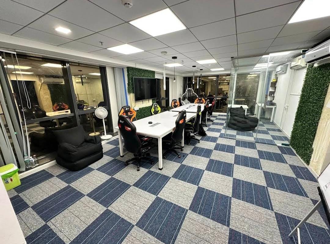 Premium Coworking Space Rent in Kharadi Pune | Perfect for MNCs & Freelancer